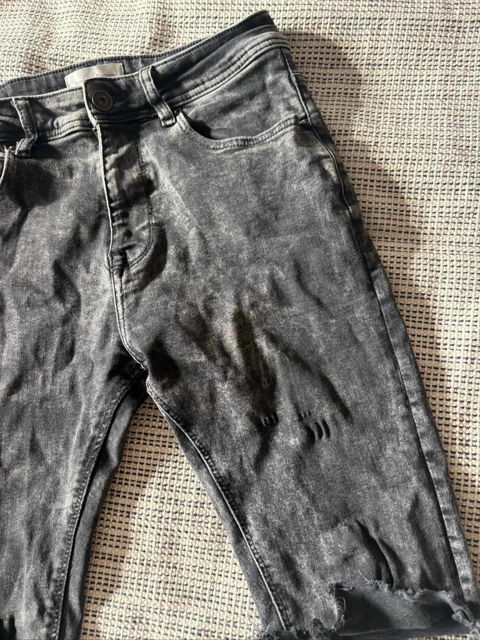 short en jean bershka denim gris délavé bermuda déchiré homme taille 38 m – photo 2